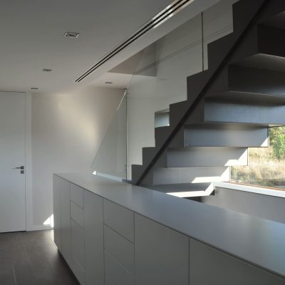 Escalera Diseño – zz rovellada vista lateral