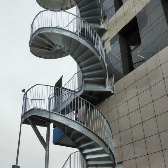 Escalera Exterior Curva