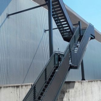 Escalera de tramos -alzado